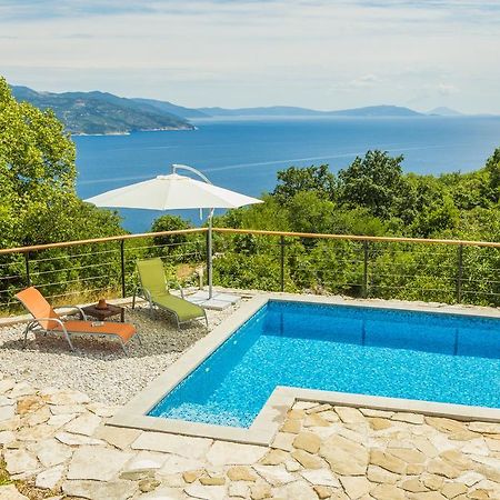 Ivanini Secluded Stone Villa With A Stunning View Брсеч Экстерьер фото