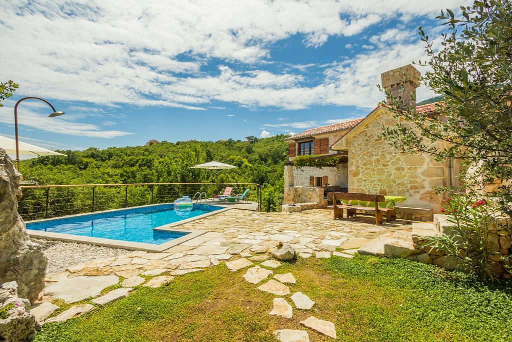 Ivanini Secluded Stone Villa With A Stunning View Брсеч Экстерьер фото