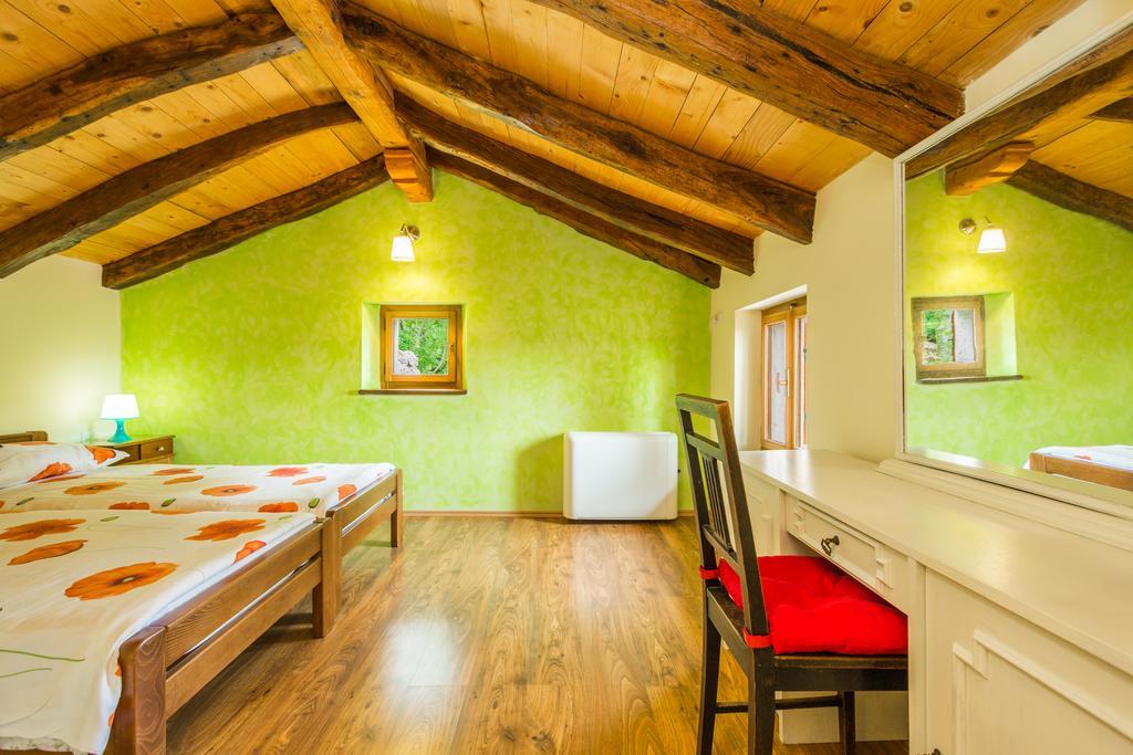 Ivanini Secluded Stone Villa With A Stunning View Брсеч Экстерьер фото
